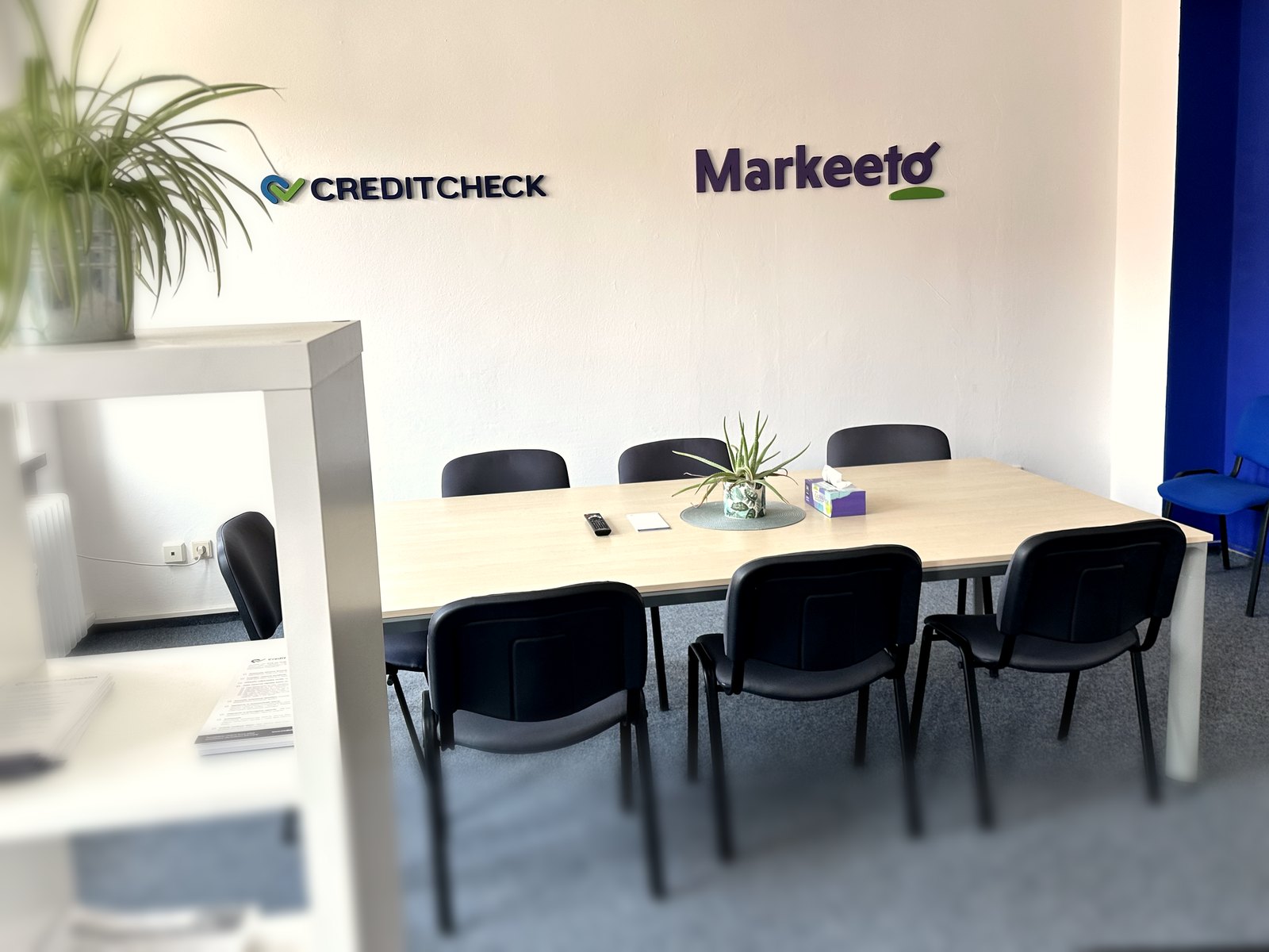 Zasedací místnost v kanceláři Creditchecku v Pardubicích